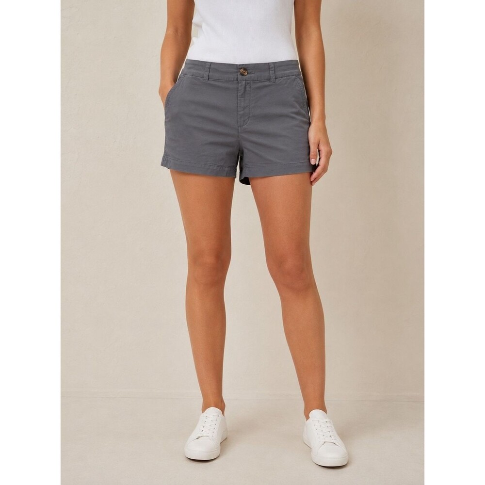 NWT Old Navy Everyday Shorts Women's Size 12 Gray Mid Rise Cotton Stretch